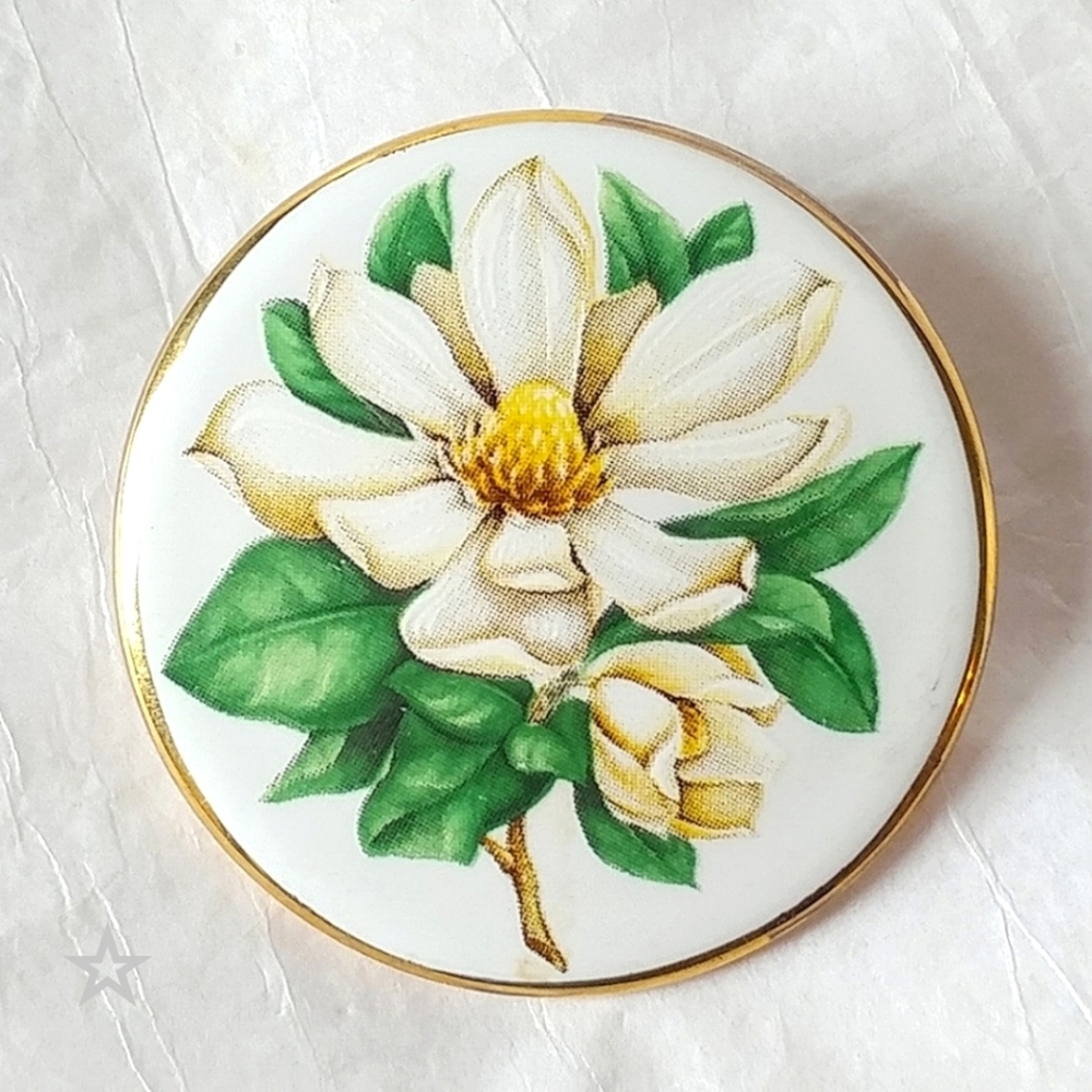 PORCELAIN FLORAL TRANSFERWARE BROOCH - GOLD EDGED
